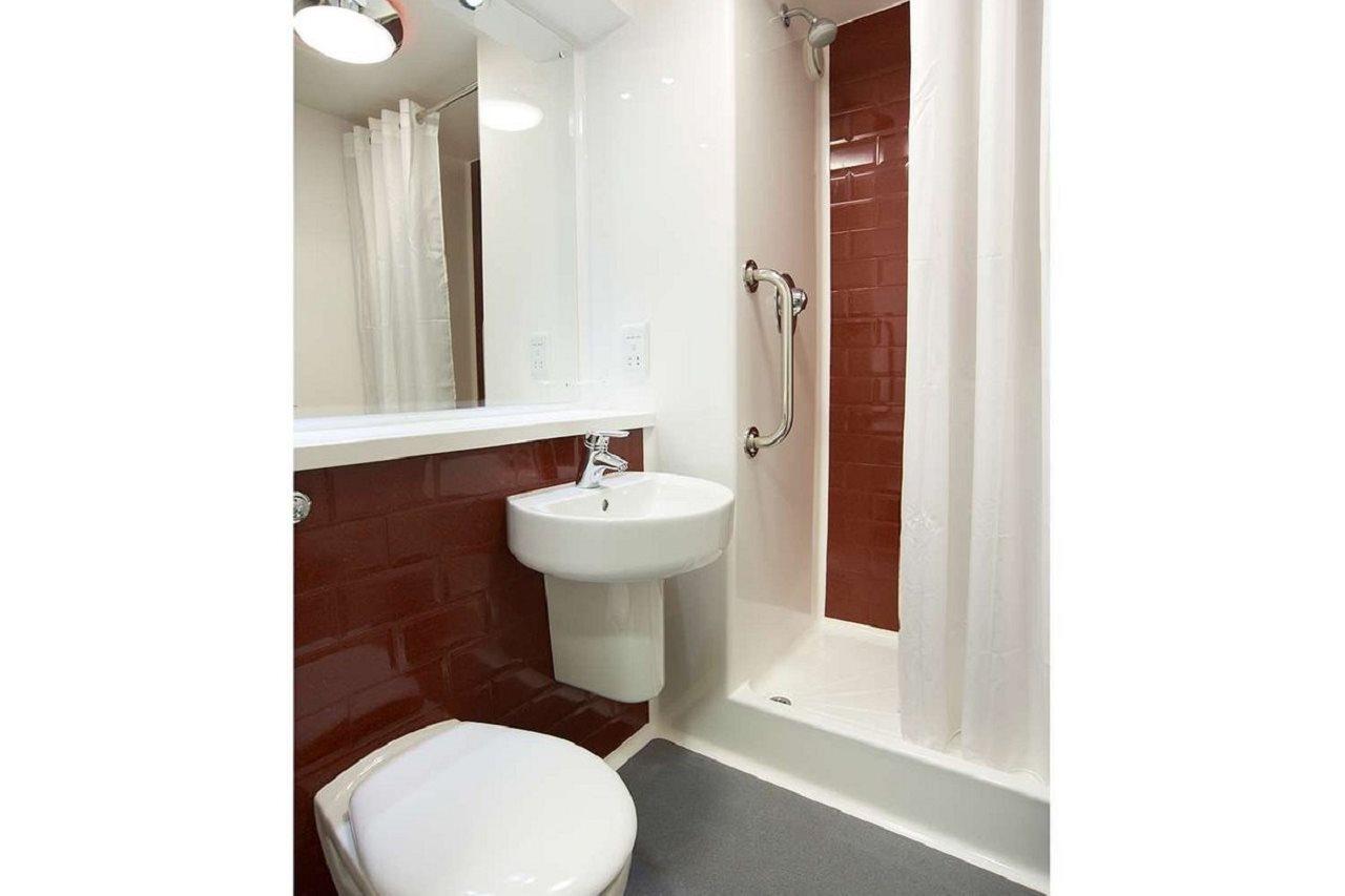 Travelodge Chelmsford Esterno foto